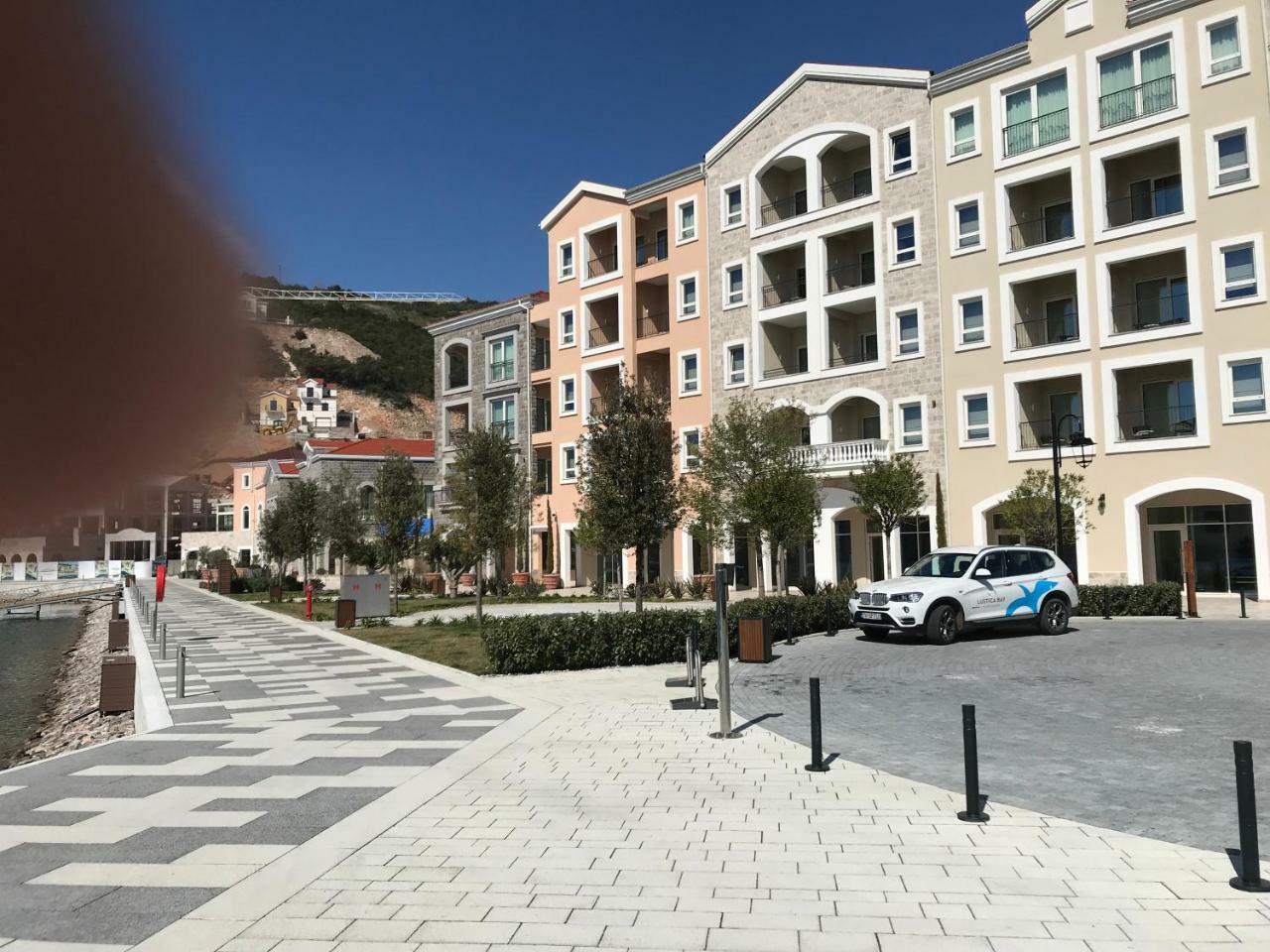 Apartments Villa Viktoria Тиват Екстериор снимка